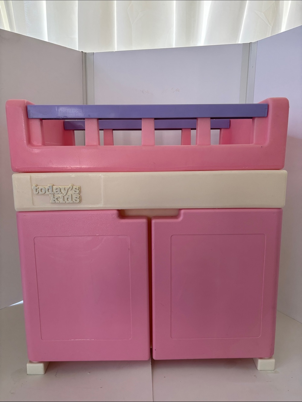 Vintage Today's Kids Pink Baby Doll Nursery Crib Bathtub Changing Table Dresser